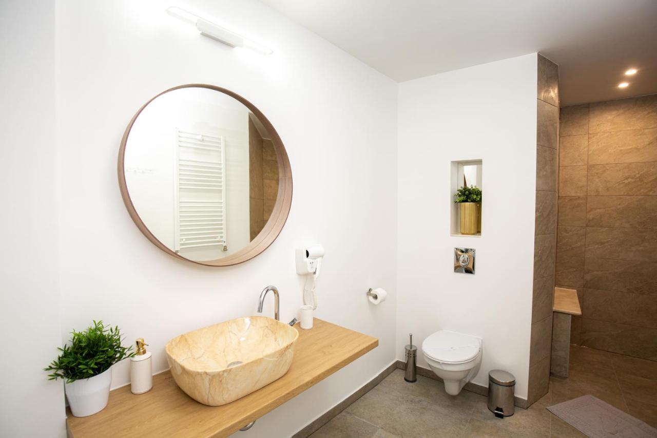 בוקרשט Metropole Apartments Old Center מראה חיצוני תמונה